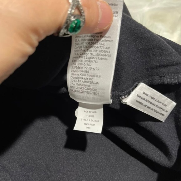 NWT Men’s Medium Calvin Klein Linear Logo Prints Drawstring Hoodie In Black - Picture 11 of 11